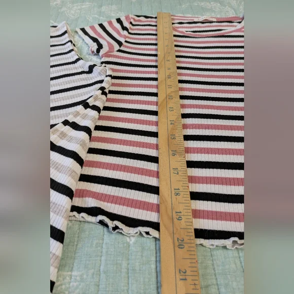 Pair of Occasion Striped Tees. 2 Park. Size S - Picture 4 of 9